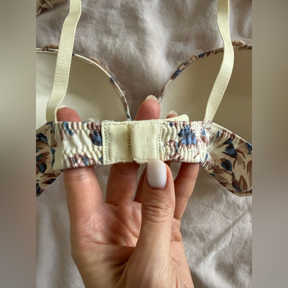 Bra 32B - Picture 5 of 5